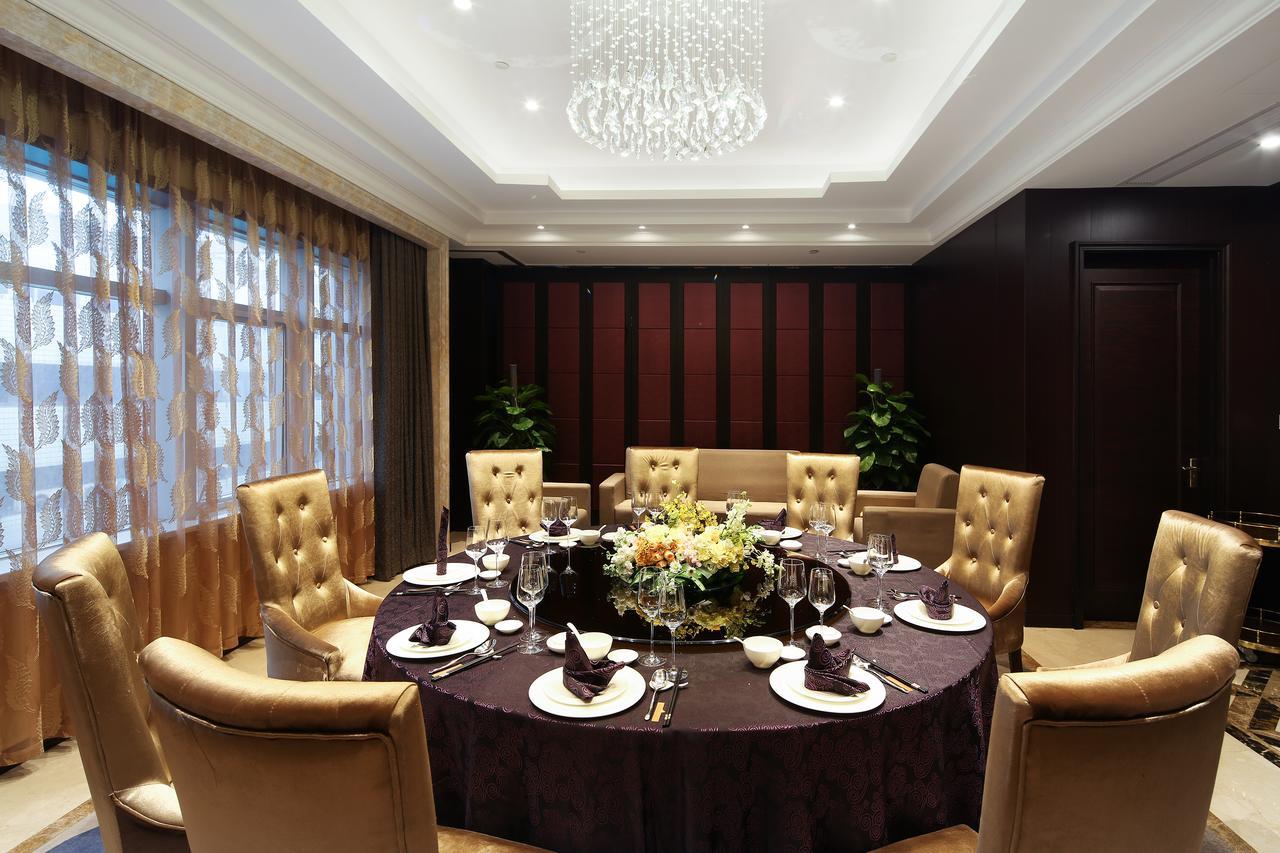Yiwu Zhong Lian Kai Xin Hotel Экстерьер фото
