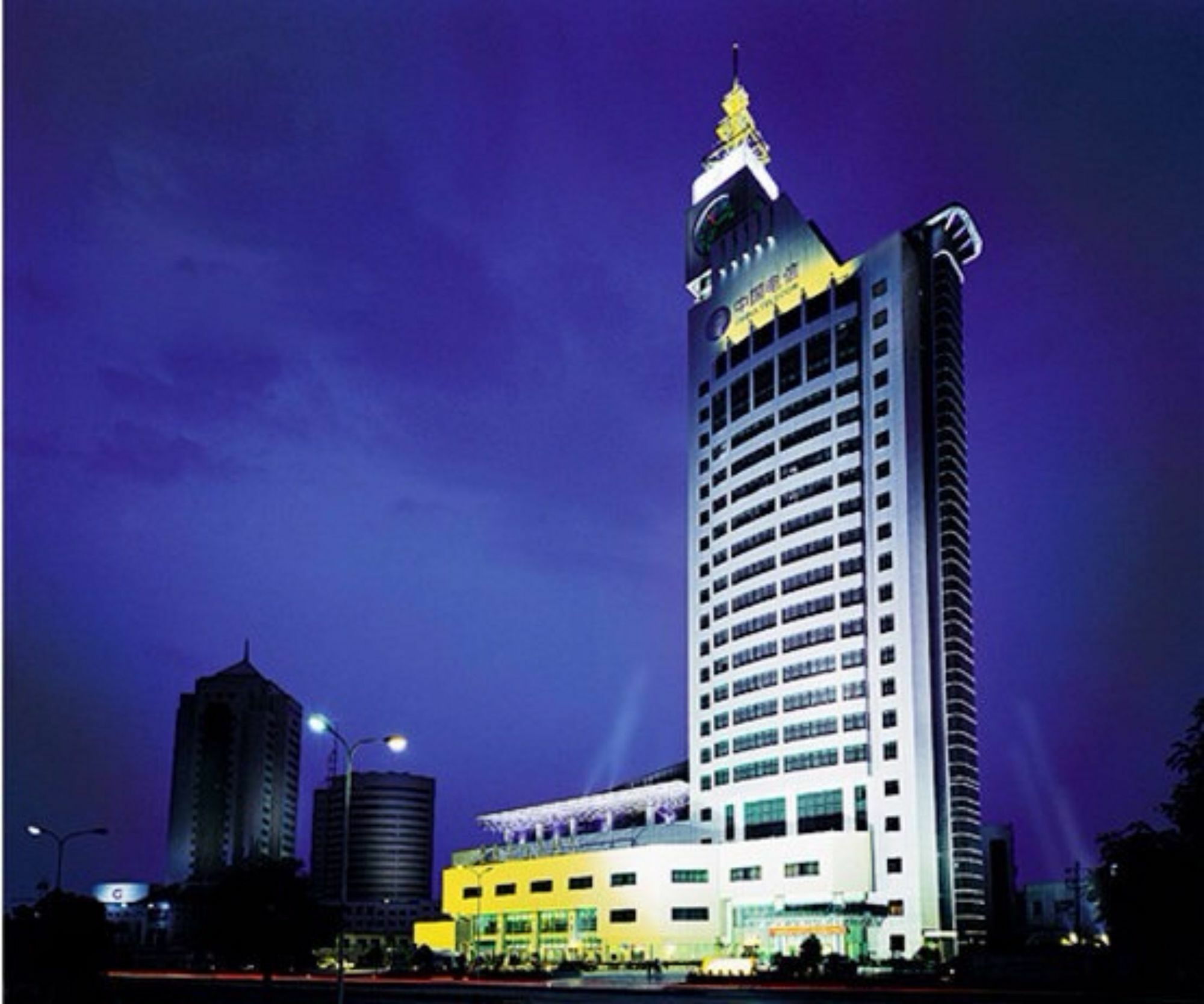 Yiwu Zhong Lian Kai Xin Hotel Экстерьер фото