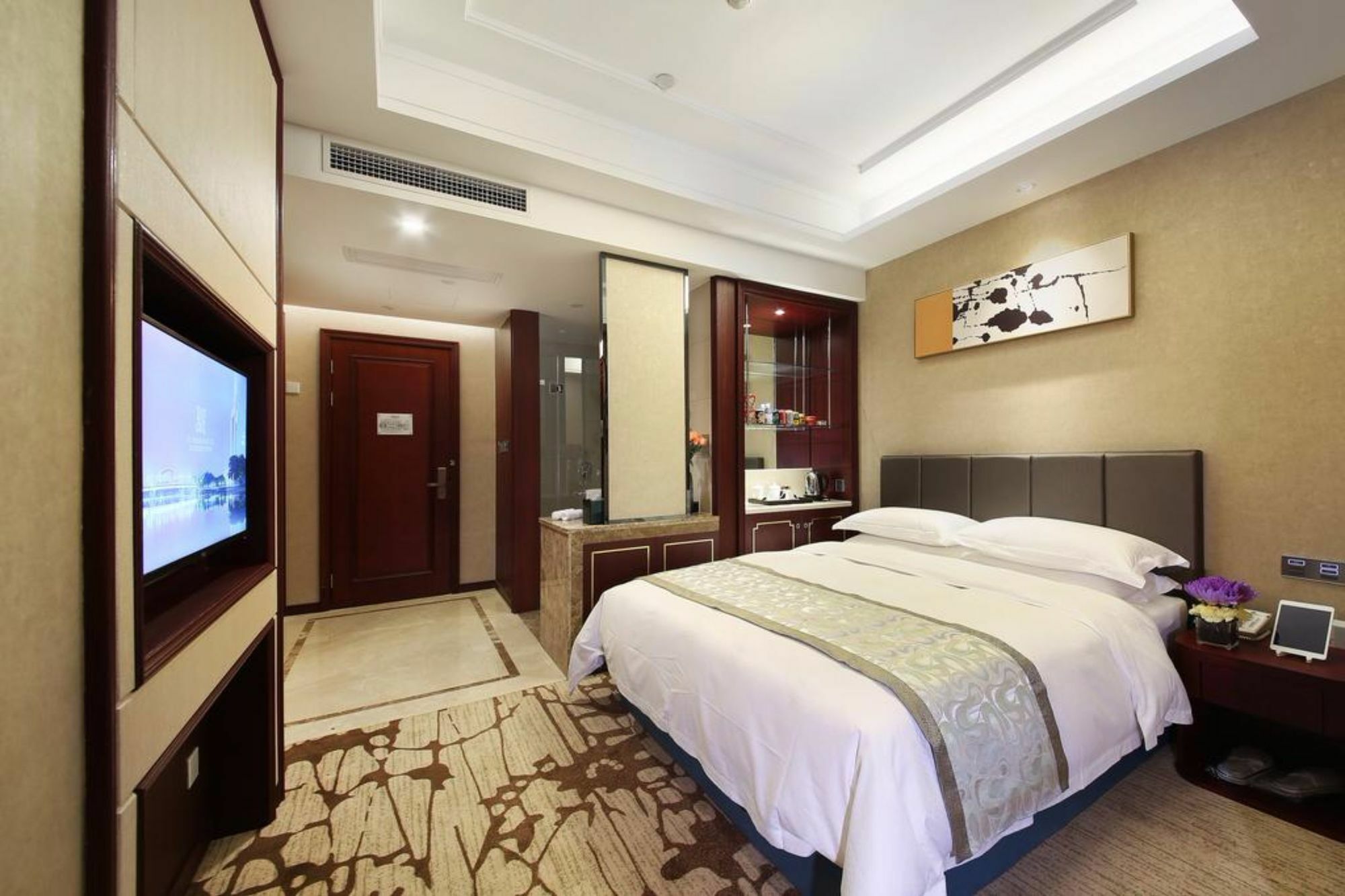 Yiwu Zhong Lian Kai Xin Hotel Экстерьер фото